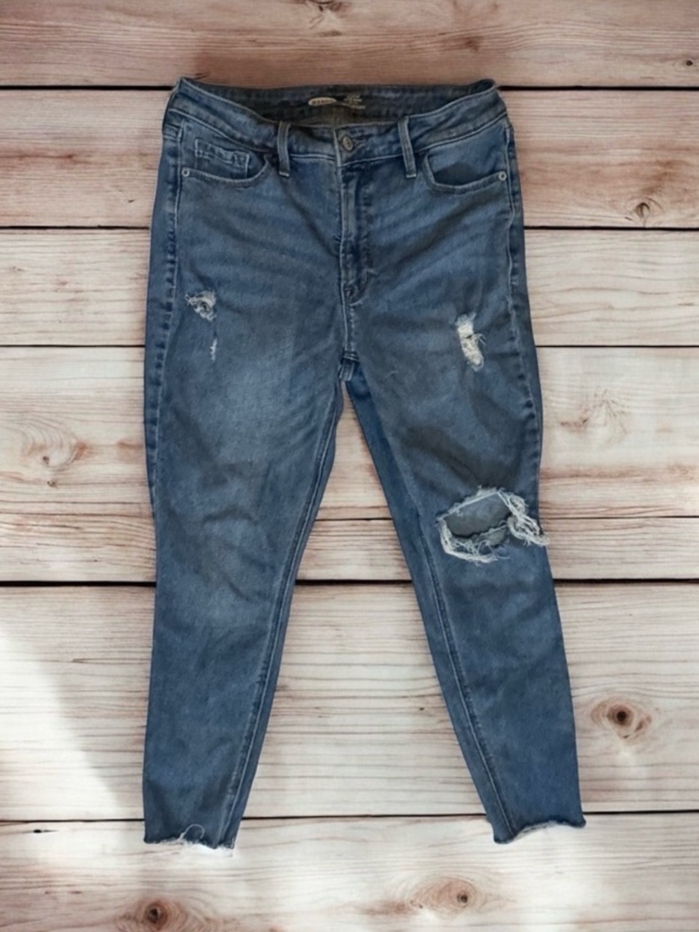 OLD NAVY ROCKSTAR SKINNY JEANS SIZE 10 - Picture 3 of 9